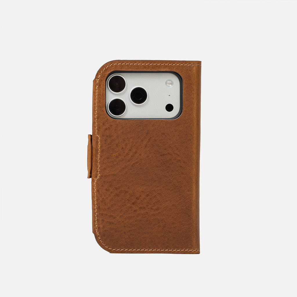 Classic 5.1 Leather Folio Case for iPhone 18 Pro & Pro Max with MagSafe