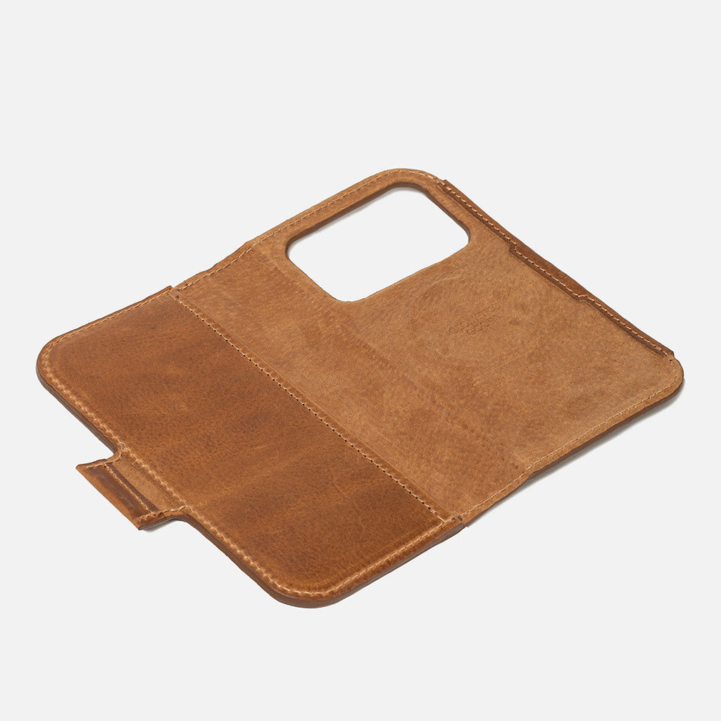 Classic 5.1 Leather Folio Case for iPhone 18 Pro & Pro Max with MagSafe